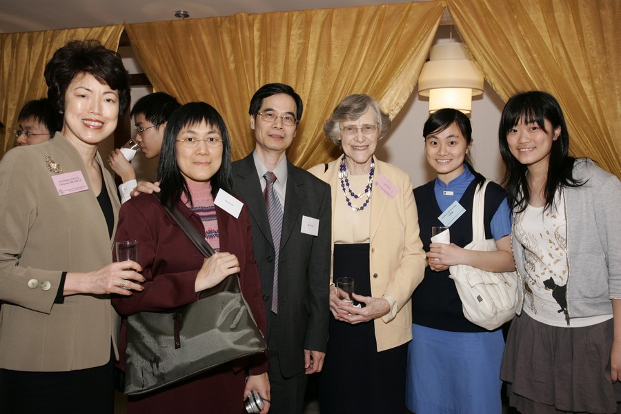 2008年奖学金颁奖典礼及茶聚 (18)